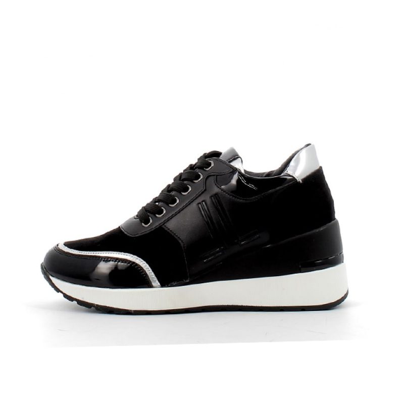 Sneaker >Donna in pelle e tessuto scamosciato
